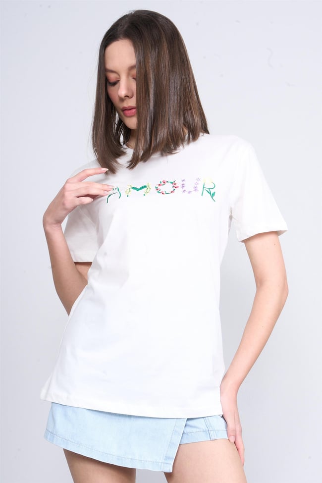 Çetinkaya Fithit 8332 Bayan Bisiklet Yaka 30/1 Penye Süprem Regular Yırtmaçlı T-shirt Krem