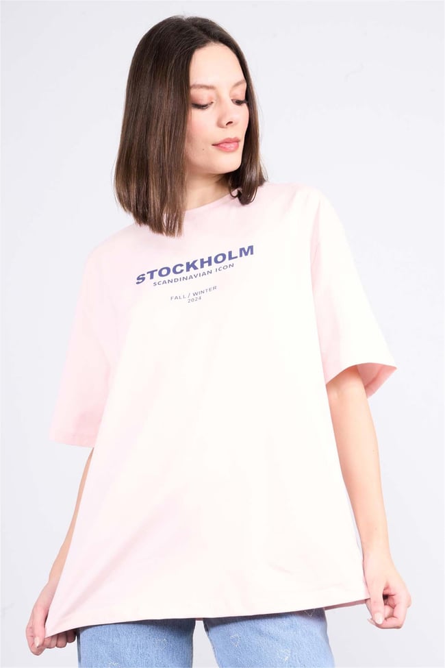 Helly Y25 Mb-6056 Pudra Kadın Stockholm Yazı Baskılı T-Shirt