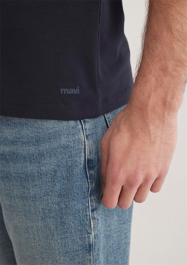 Mavi 061748-17588 Stretch V Yaka Koyu Lacivert T-Shirt