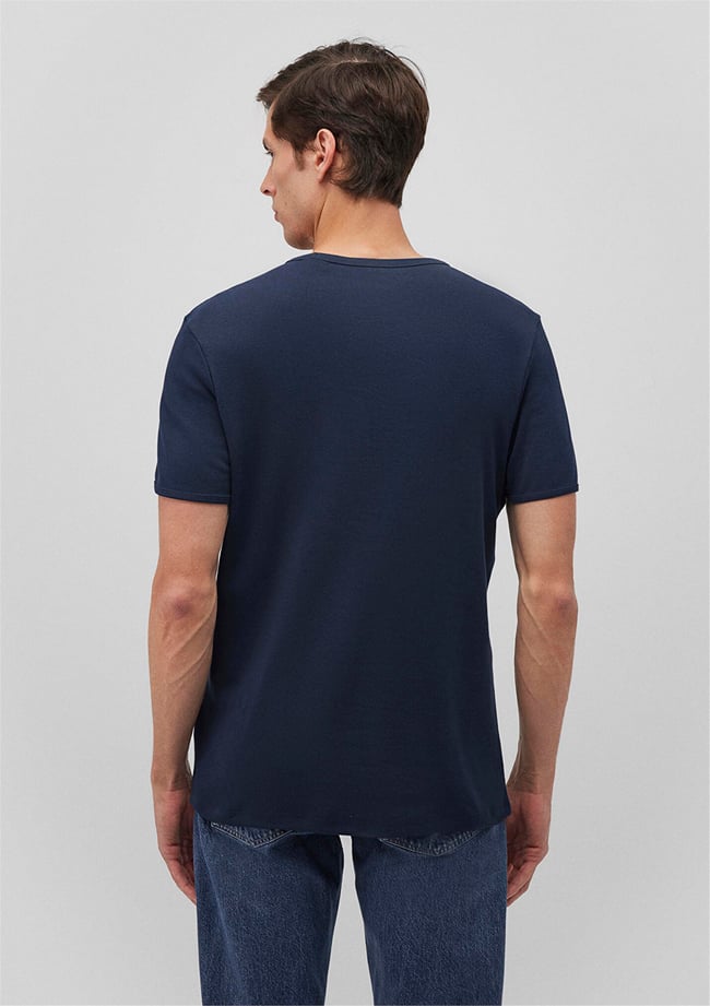 Mavi 063748-17588 Erkek V Yaka Koyu Lacivert T-Shirt
