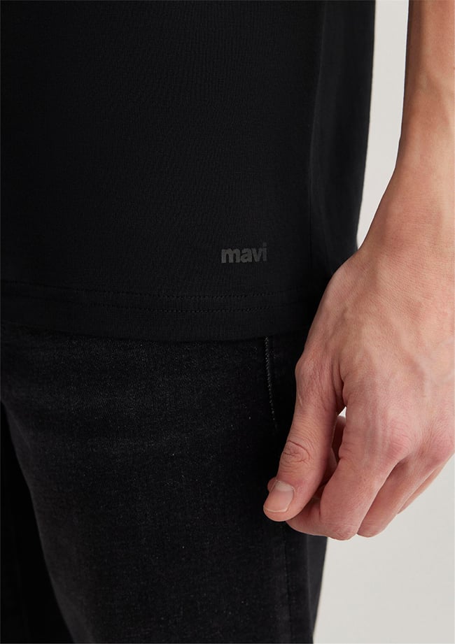 Mavi 065574-900 Erkek T-Shirt Siyah