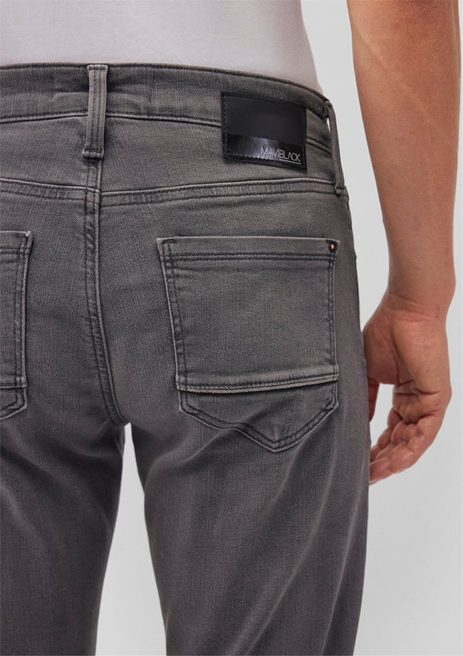 Mavi M0035132195 Marcus Lt Grey Mavi Black Erkek Slim Straight Denim Pantolon