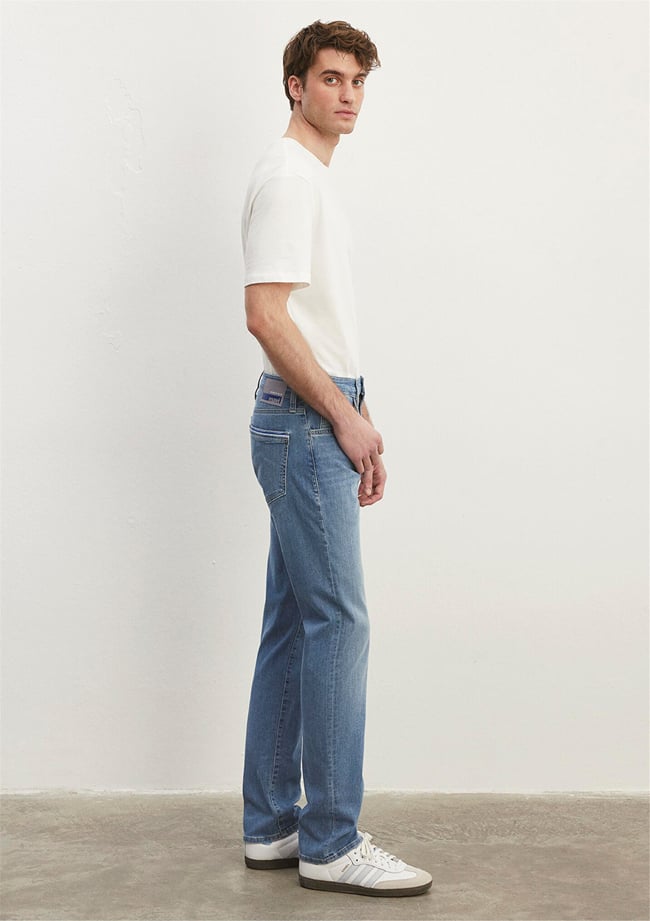 Mavi M0035183710 Marcus Lt Premium Blue Erkek Slim Straight Denim Pantolon