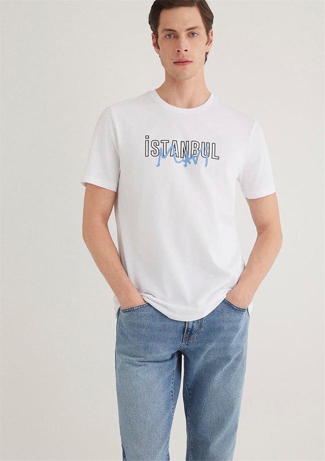 Mavi M067114-620 Beyaz Erkek Regular İstanbul Baskılı T-Shirt