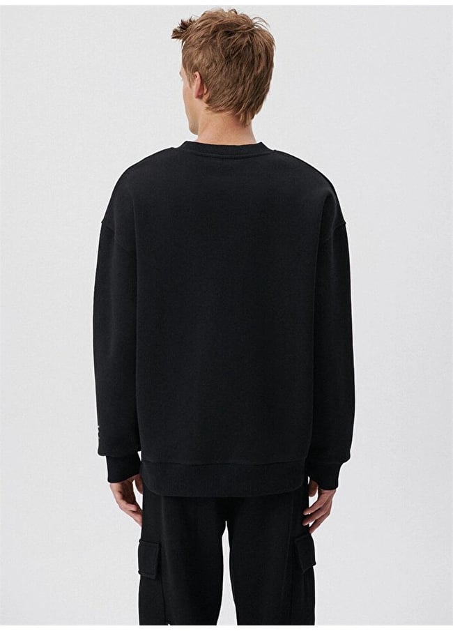 Mavi M0S10042-900 Siyah Erkek Baskılı Bisiklet Yaka Sweatshirt