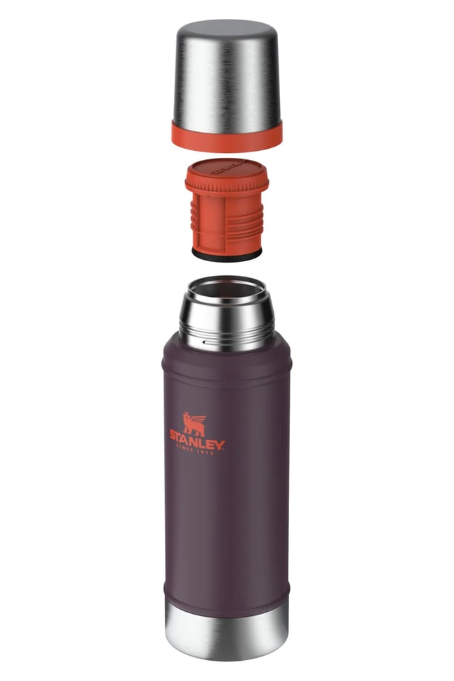 Stanley The Legendary Classic Bottle .75L / 25oz Plum