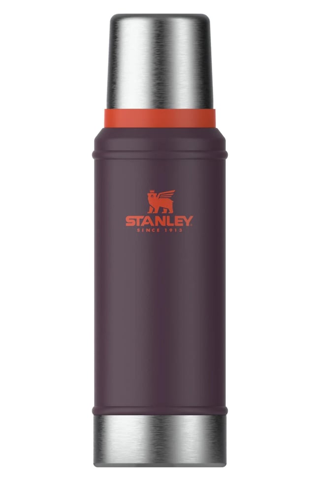Stanley The Legendary Classic Bottle .75L / 25oz Plum