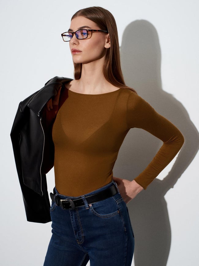 Koyu Kremit Renk Kadın Kaşmir Karışımlı Yumuşak Dokulu Pudra Slim Fit Bluz