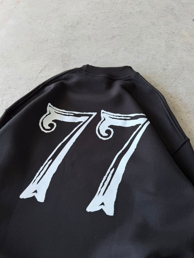77 Baskılı Oversize 3 İplik Bisiklet Yaka Sweat Siyah