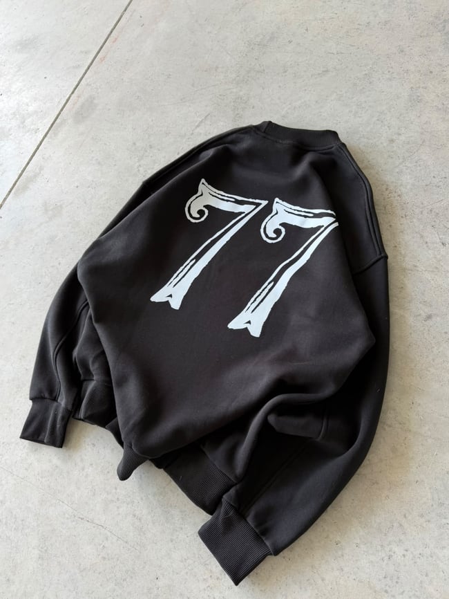 77 Baskılı Oversize 3 İplik Bisiklet Yaka Sweat Siyah