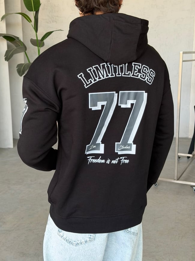 77 Baskılı Oversize Kapüşonlu Sweat T Siyah