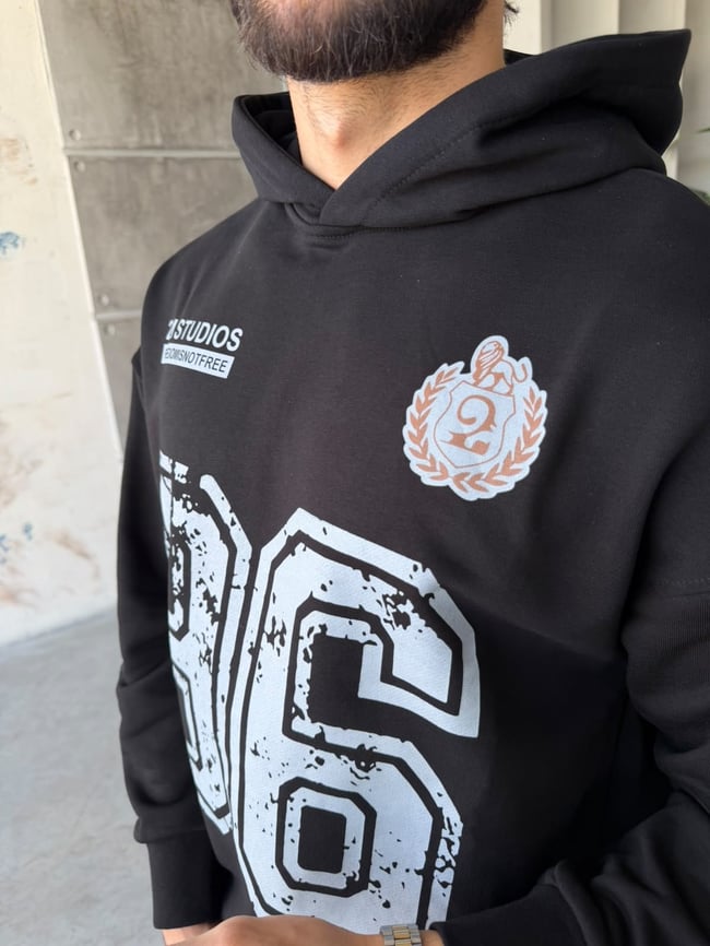 96 Baskılı Yıldız Detaylı Oversize Kapüşonlu Sweat T Siyah