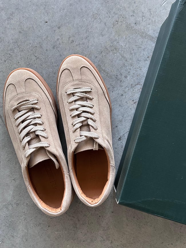 Bej Süet Deri Minimal Sneaker
