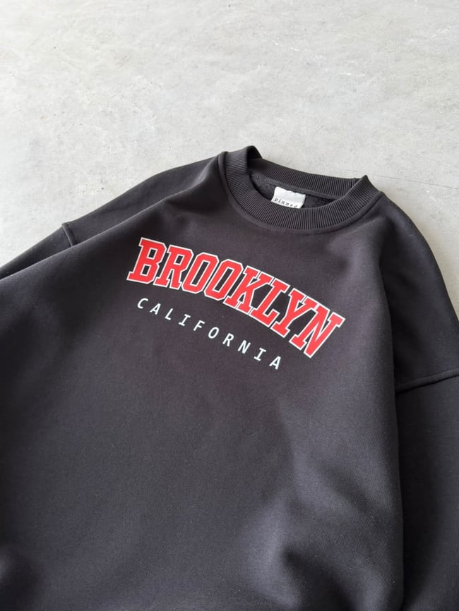 Brooklyn Baskılı Oversize 3 İplik Bisiklet Yaka Sweat Siyah