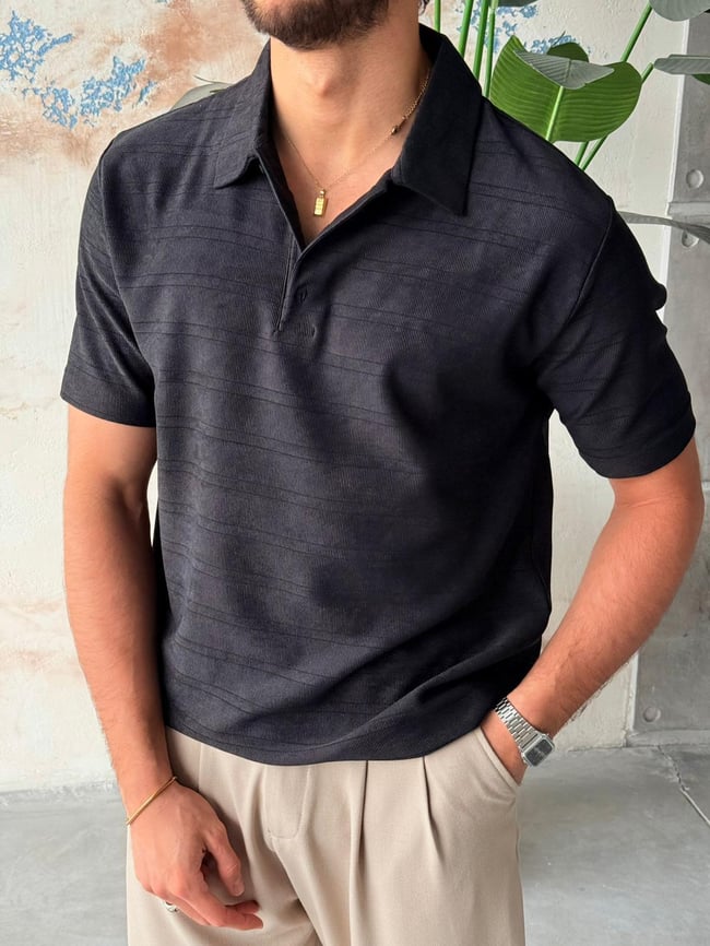 Desenli Çizgi Detaylı Polo Yaka M - Siyah