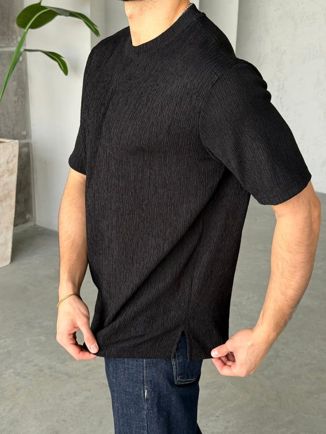 Desenli Yırtmaç Detaylı T-Shirt M - Siyah
