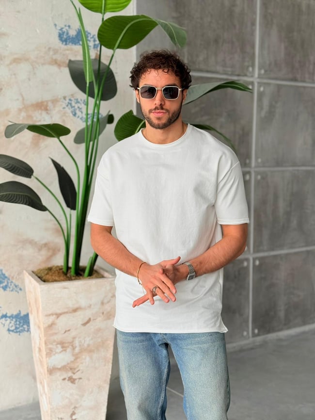 Likralı Yırtmaçlı Basic T-Shirt - Beyaz