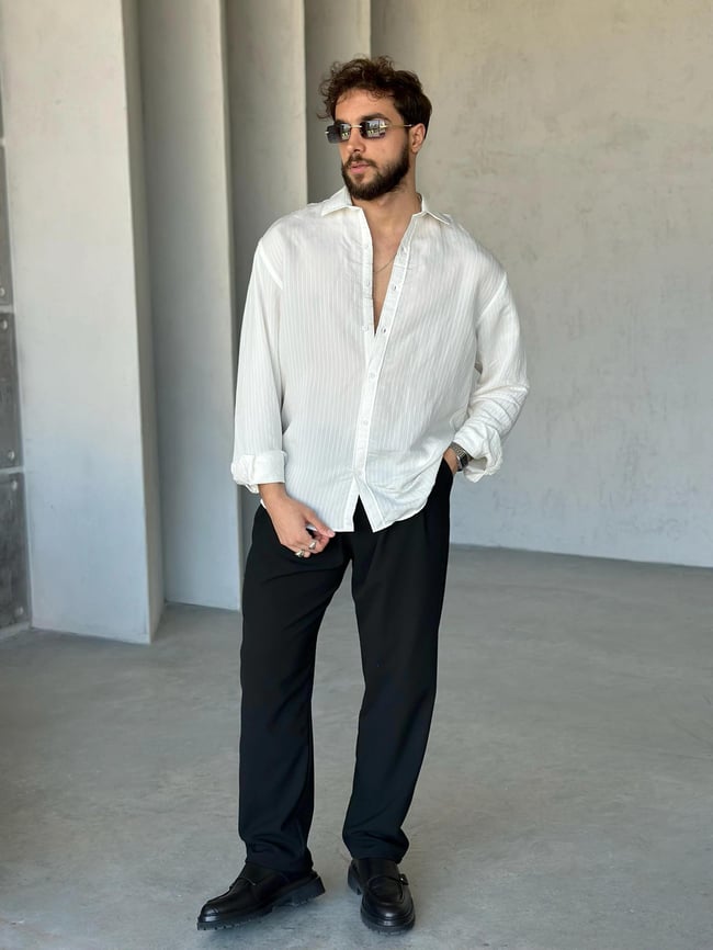 Oversize Dikey Çizgili Beyaz Modal Gömlek
