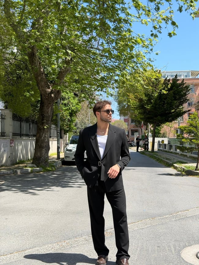 Oversize Kemer Detaylı Kruvaze Blazer Takım -Siyah