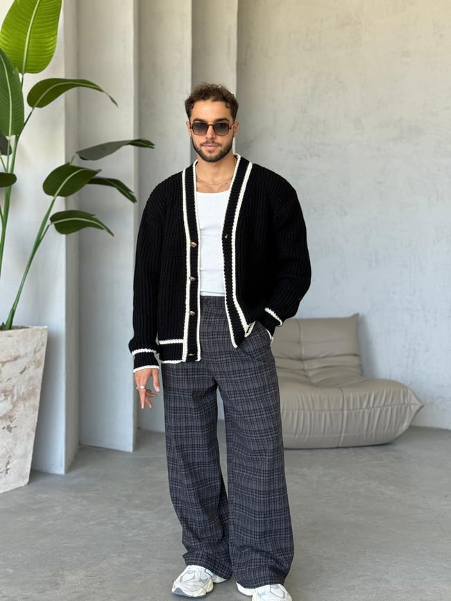 Oversize Old Money Şeritli Örme Hırka Siyah-Ekru