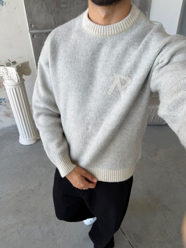 R Yazılı Premium Yıkama Dokulu Oversize Triko Gri