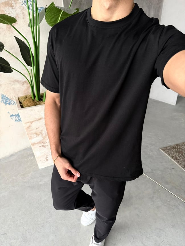 Regular Kalıp Likralı Basic T-Shirt - Siyah