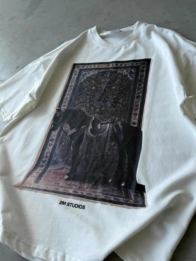Royal Persian Horse Baskılı Overıze T-Shirt T - Beyaz