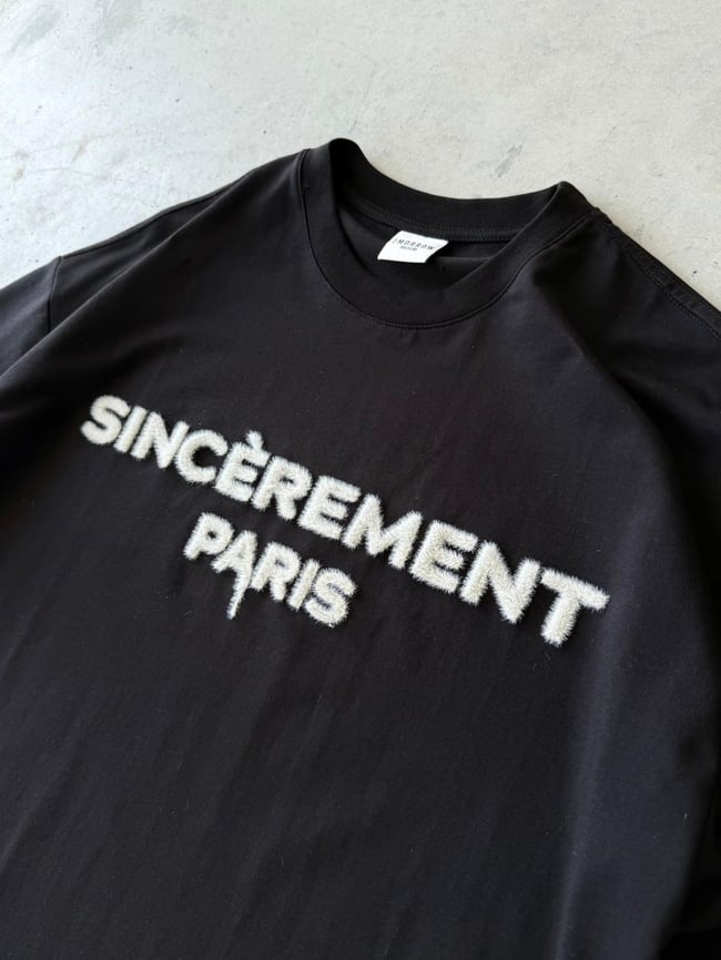 SINCEREMENT PARIS Flock Baskılı Oversize T-Shirt - Siyah