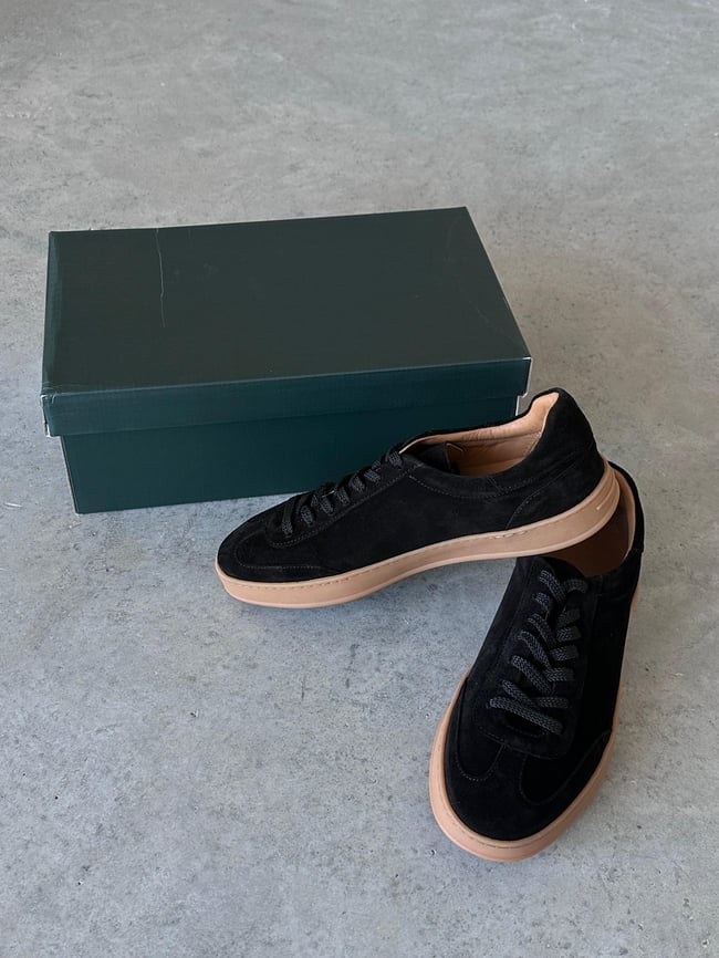 Siyah Süet Deri Minimal Sneaker