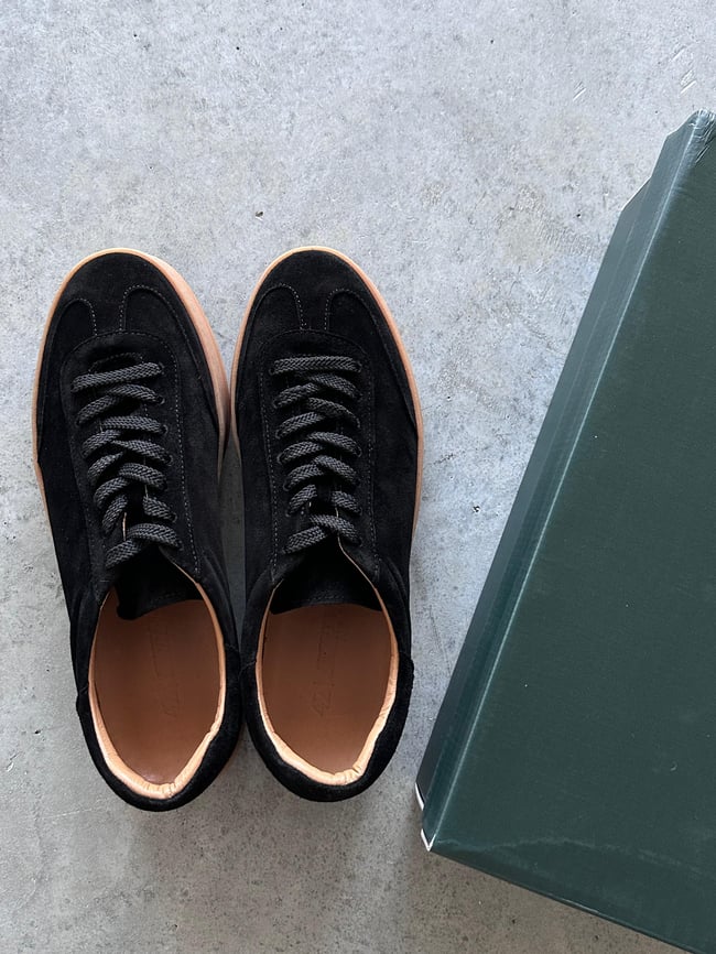 Siyah Süet Deri Minimal Sneaker