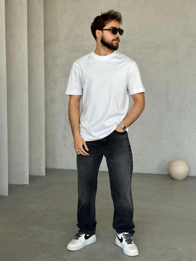 T2002 The End T-shirt 