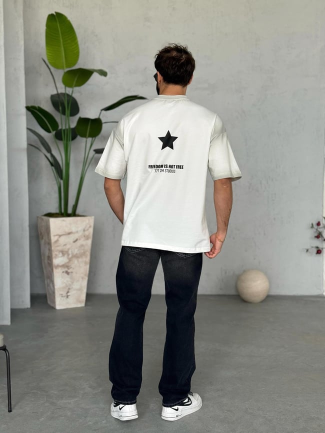 T2011 Yıldız Baskılı Yıkamalı Oversize T-shirt Beyaz