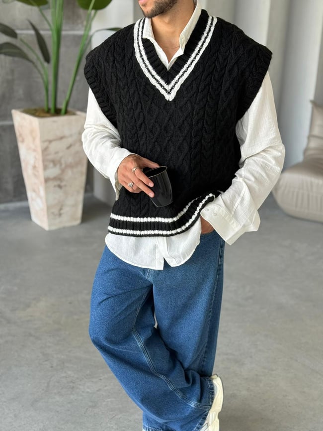 TR250011 Oversize Desenli Örme Süveter Siyah