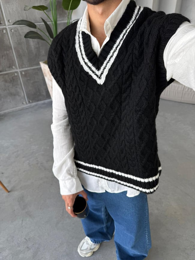 TR250011 Oversize Desenli Örme Süveter Siyah