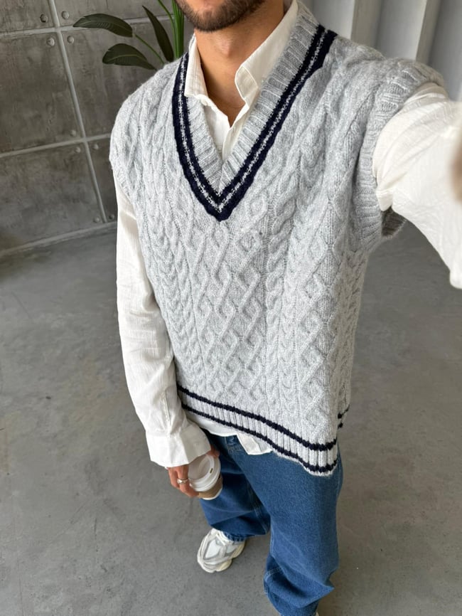 TR250011 Oversize Desenli Örme Süveter Gri