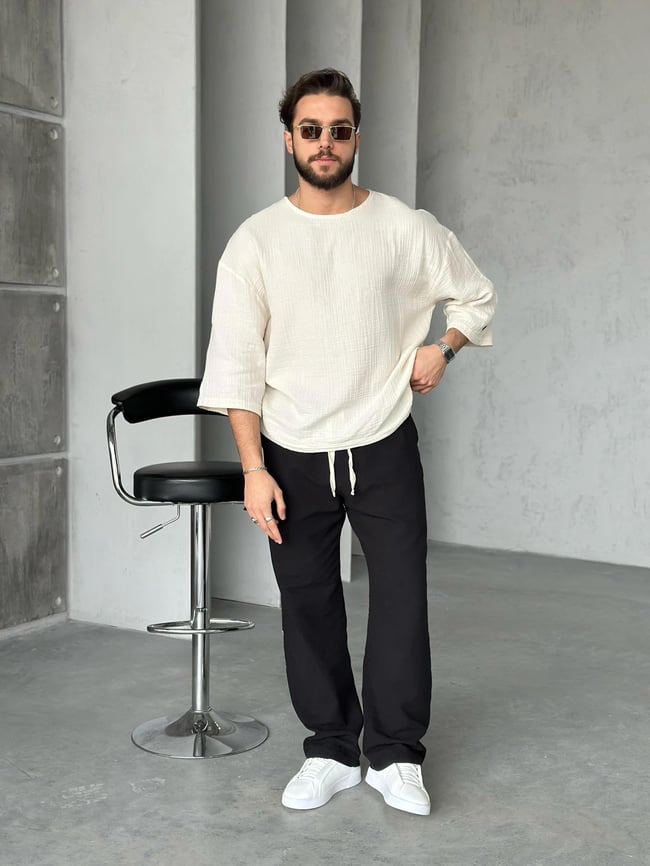 TR45352 Fakir Kol Nakış Detaylı Müslin T-Shirt Bej