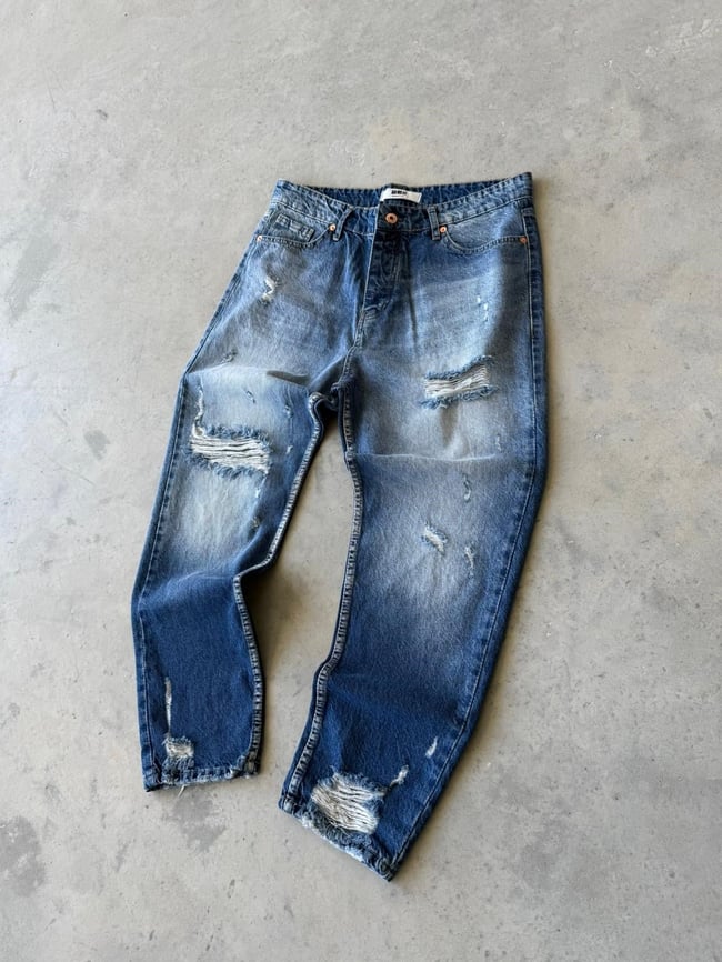 YIRTIK DETAYLI MAVİ BOYFRIEND KOT PANTOLON