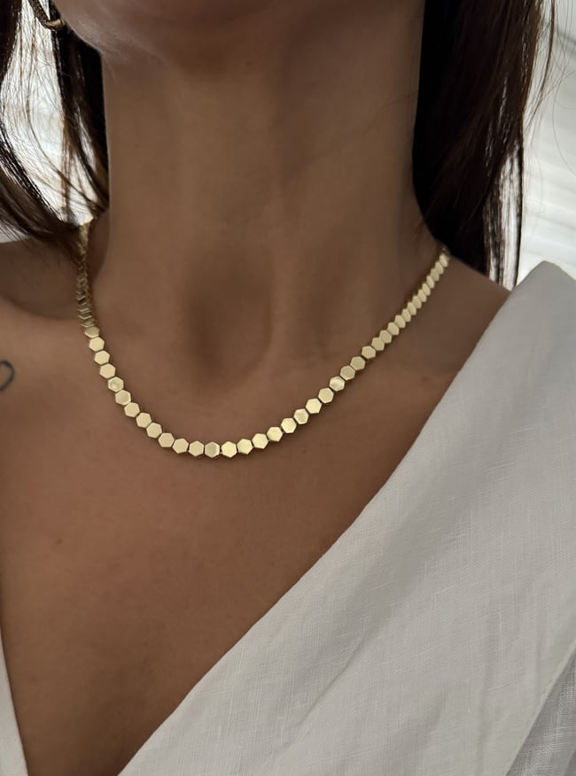Altıgen Formlu Gold Choker Kolye
