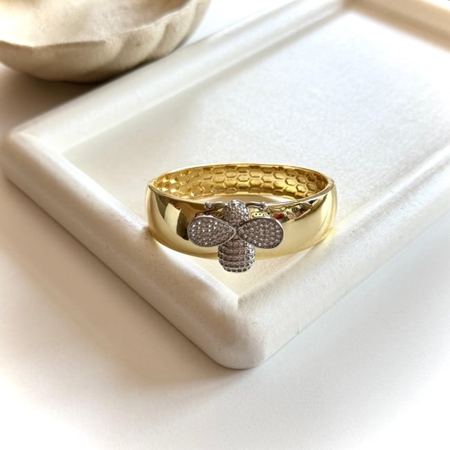 Arı Figürlü Zirkon Taşlı Gold Kelepçe Bileklik