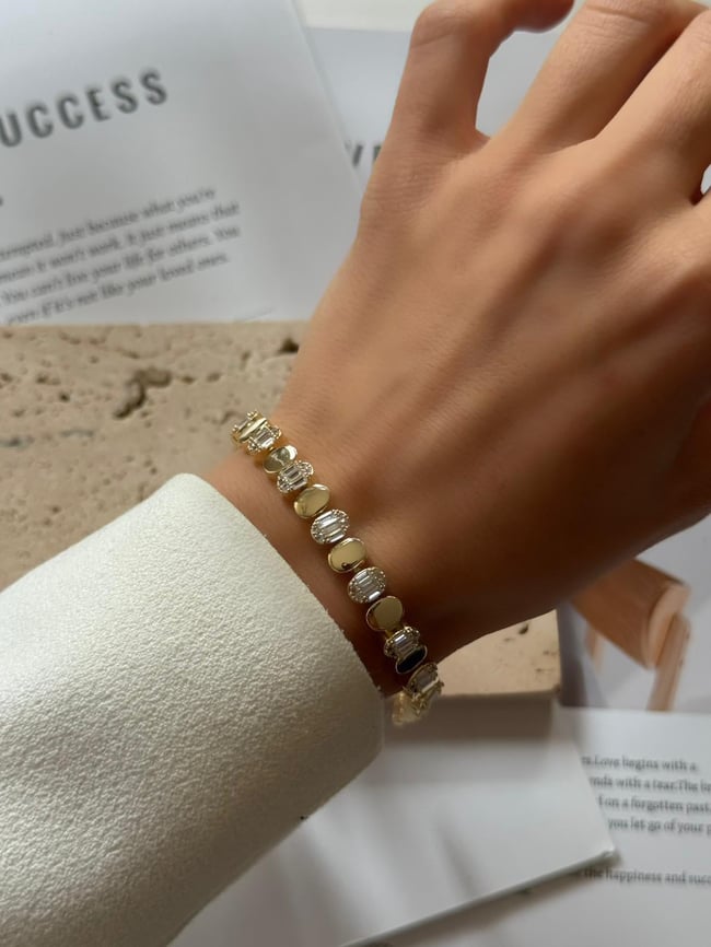 Baget Taş Oval Gold Kadın Bileklik 