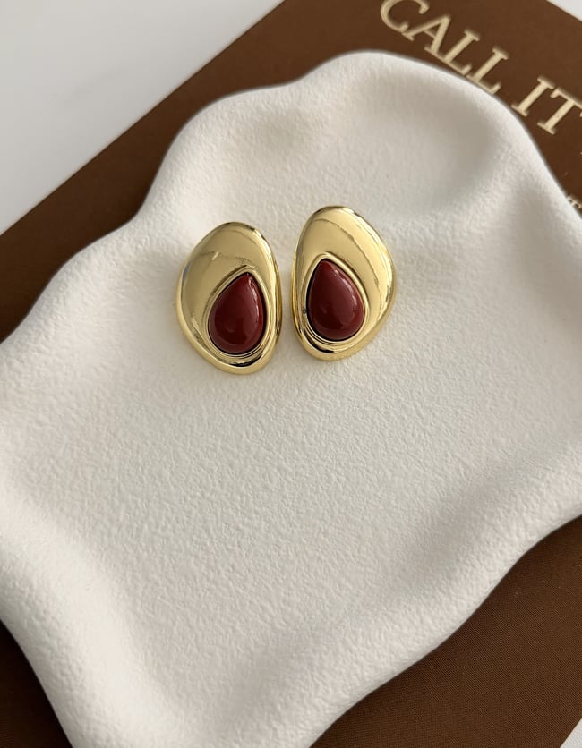 Bordo Taşlı Oval Gold Kadın küpe