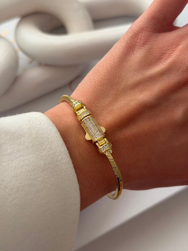 Luna Kilit Zirkon Taşlı Gold Bileklik