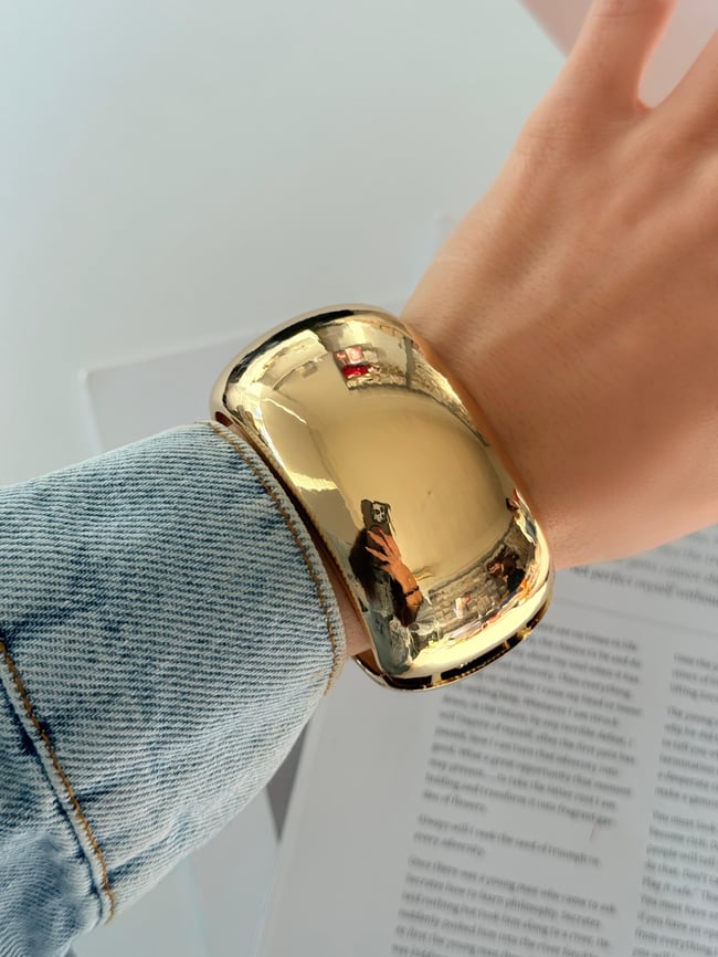 Minimal Bombe Gold Kelepçe Bileklik