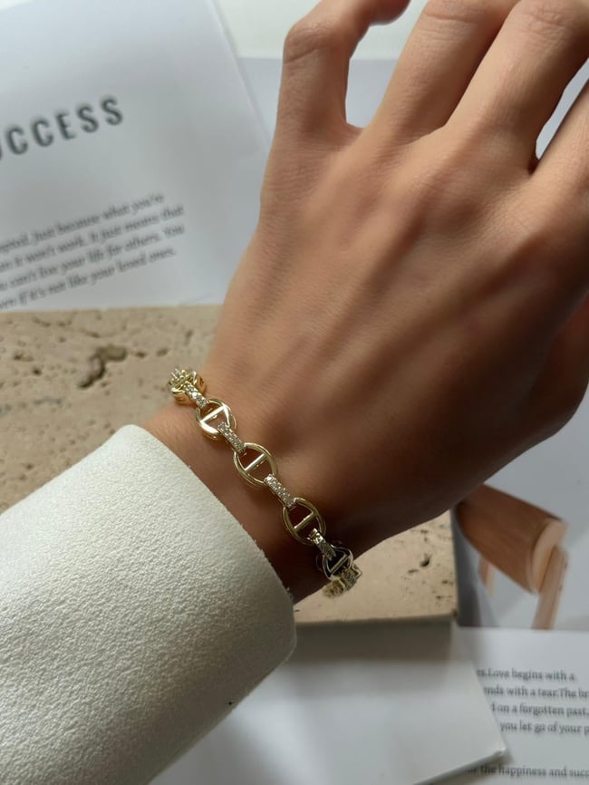 Oval Zincir Gold Kadın Bileklik 