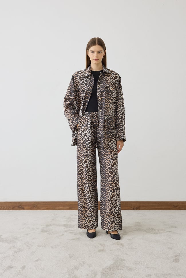 LEOPAR DESEN CEPLİ PANTOLONLU TAKIM