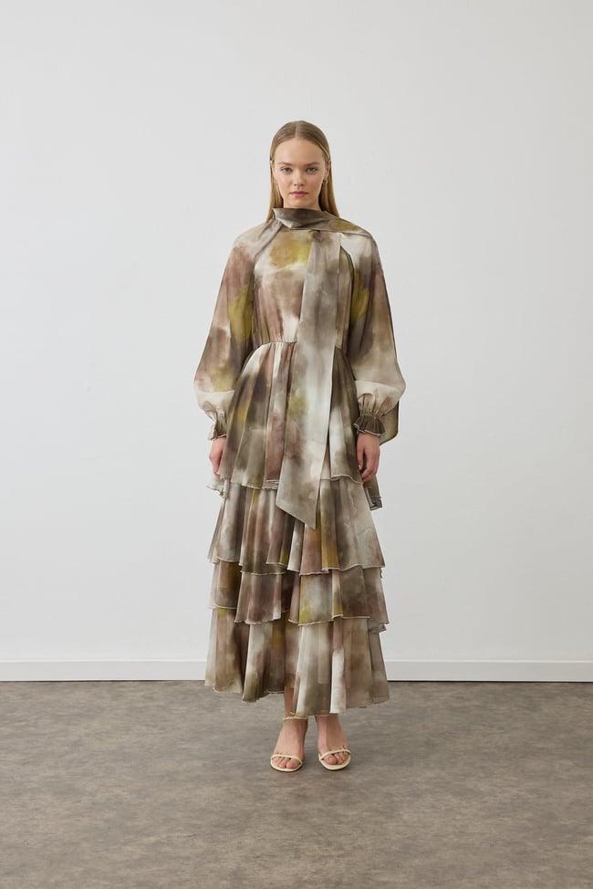 STAN DESENLİ KAT KAT ELBİSE