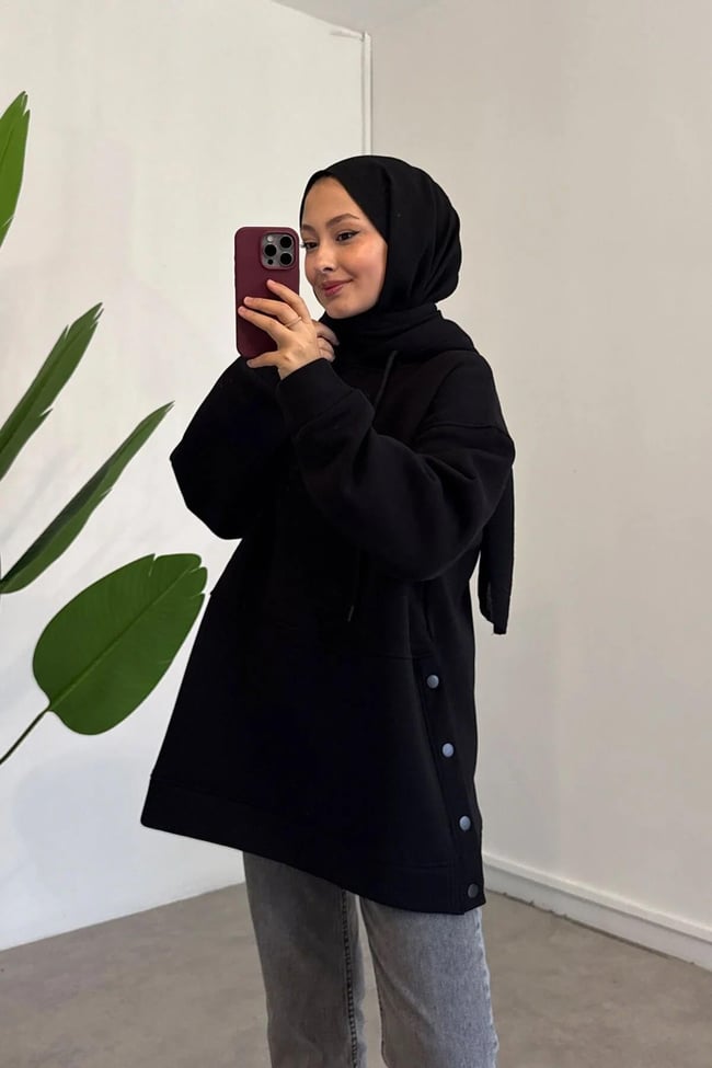 Çıtçıt Detaylı Sweatshirt - Siyah
