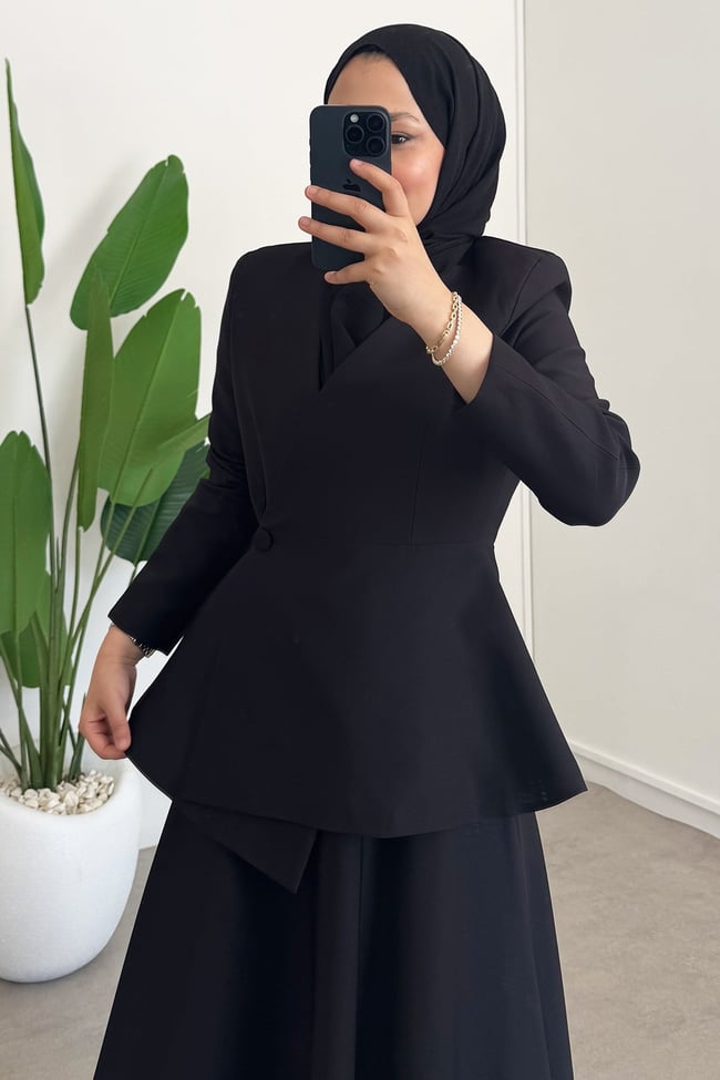 Dügmeli Ceket Takım - Siyah
