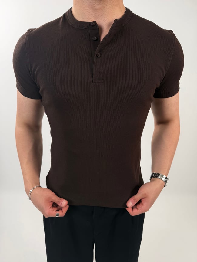 Ribanalı Henley Yaka Tişört