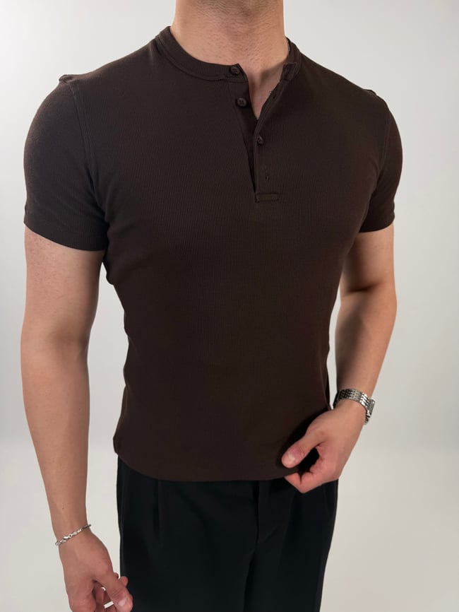 Ribanalı Henley Yaka Tişört